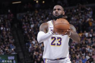 充满活力的 充满活力的